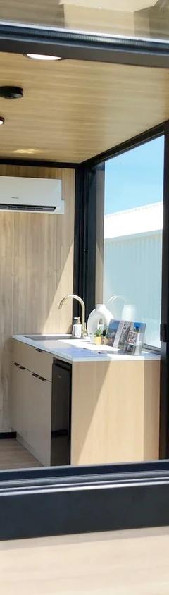 6m Double Glazed Glass Pod on Trailer thumbnail 5