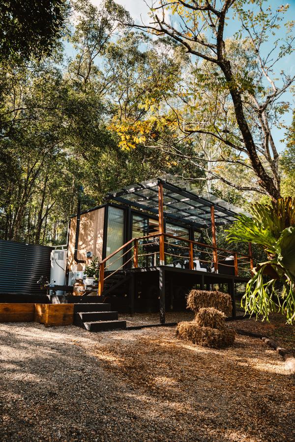 6m Double Glazed Glass Pod on Trailer